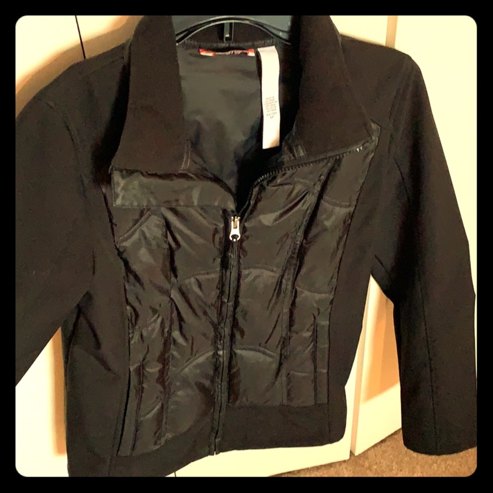 Like New IZOD black puffer jacket
